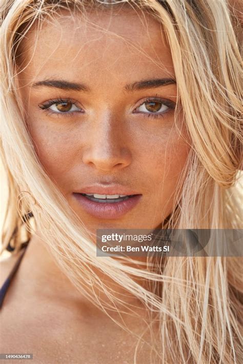 si swimsuit models naked|Models pose totally naked for Sports Illustrated Swimsuit Issue